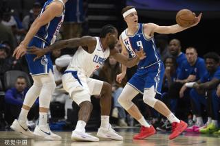 这要求他在 这要求他在