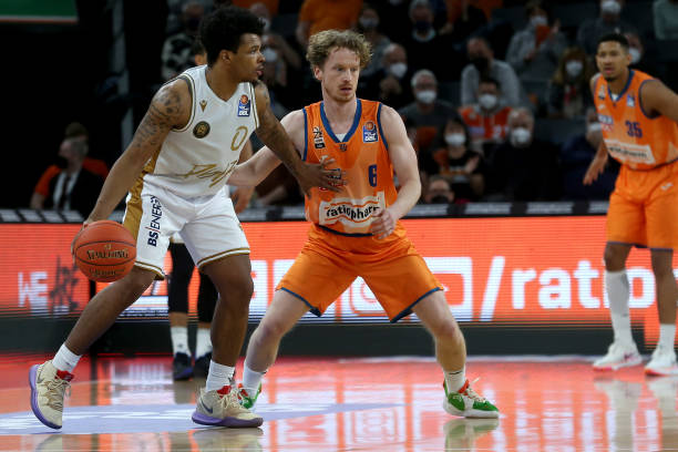 取得了一系 取得了一系