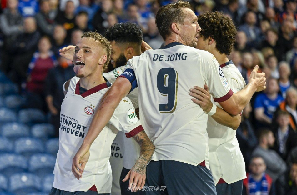 挥取得优势 挥取得优势